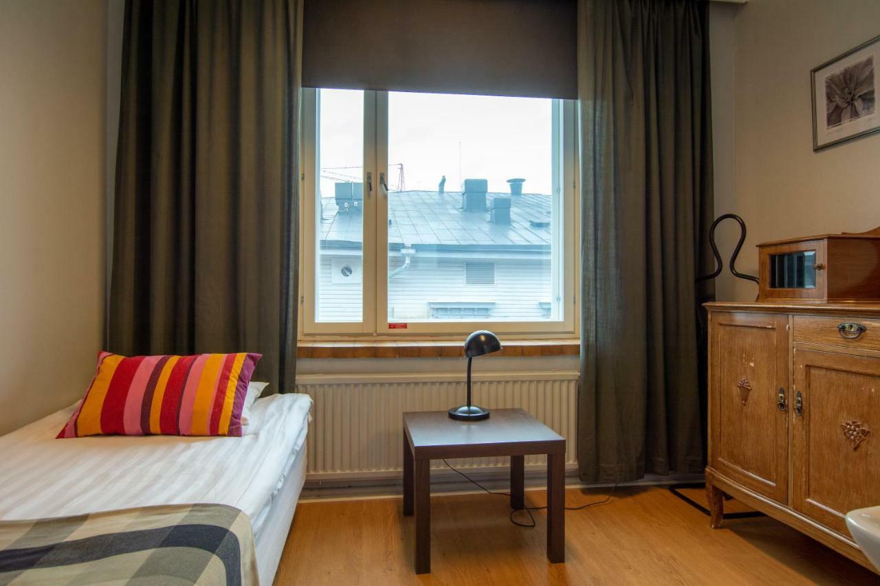 Hostel Buisto بوري المظهر الخارجي الصورة