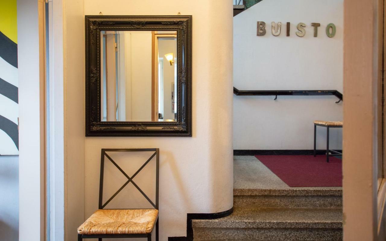 Hostel Buisto بوري المظهر الخارجي الصورة