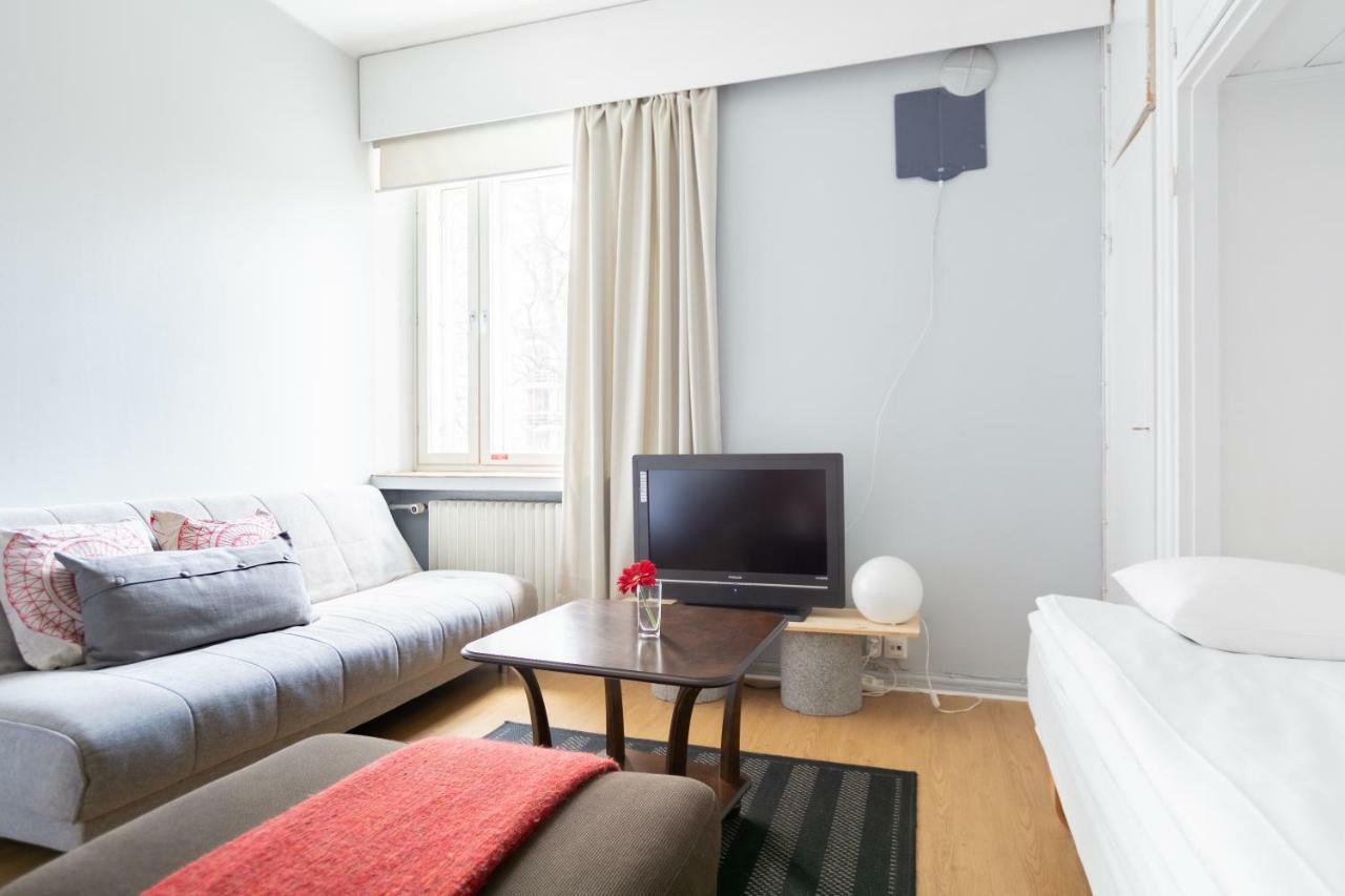 Hostel Buisto بوري المظهر الخارجي الصورة